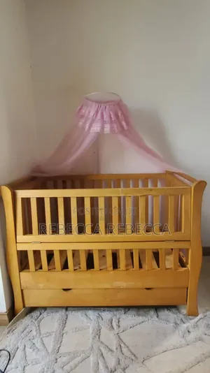Eucalyptus Wood Baby Crib With Under Bed Storage and Mosquito Net