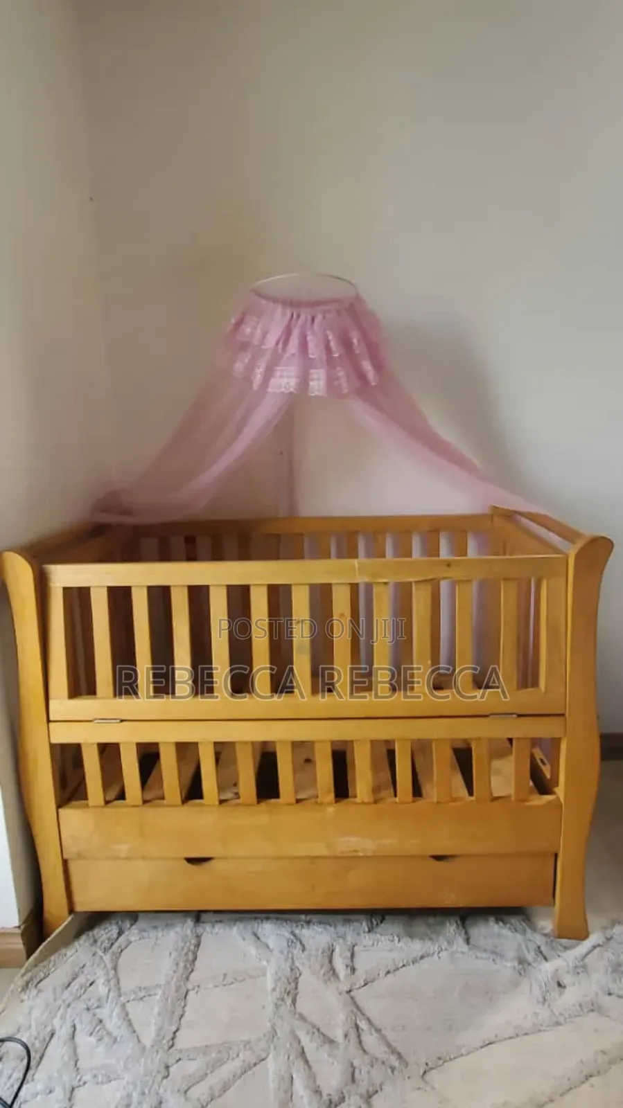 Eucalyptus Wood Baby Crib With Under Bed Storage and Mosquito Net