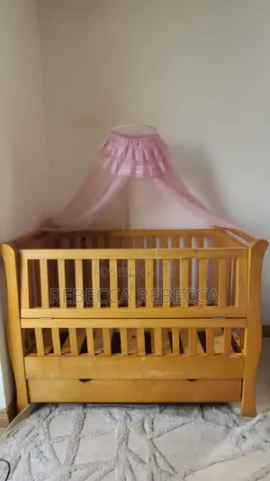 Eucalyptus Wood Baby Crib With Under Bed Storage and Mosquito Net