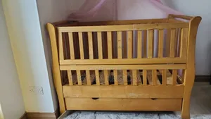 Eucalyptus Wood Baby Crib With Under Bed Storage and Mosquito Net