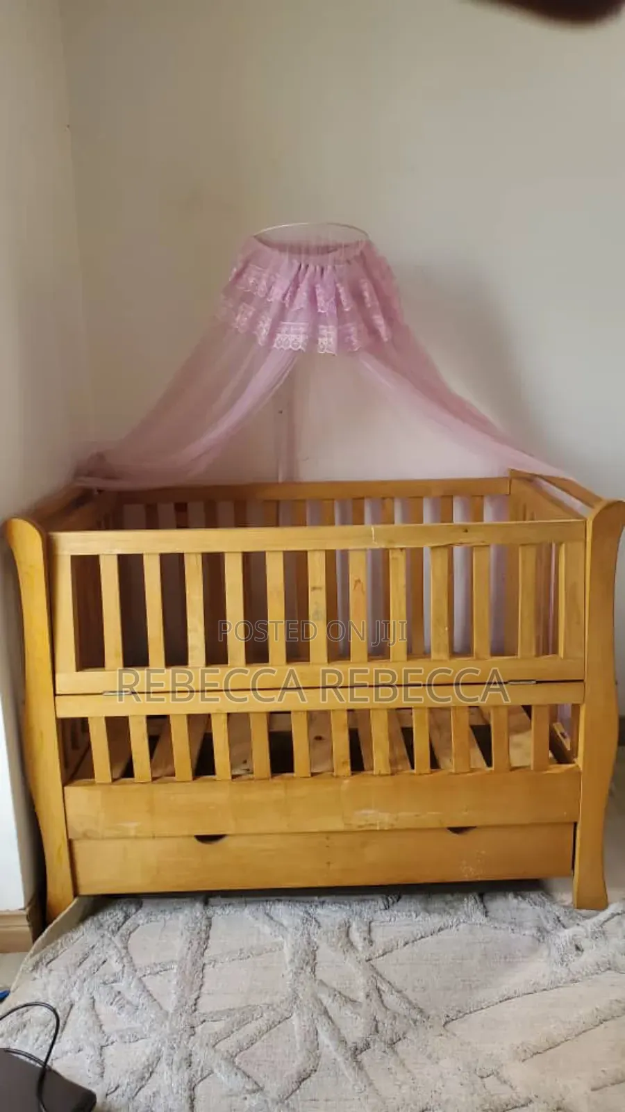 Eucalyptus Wood Baby Crib With Under Bed Storage and Mosquito Net