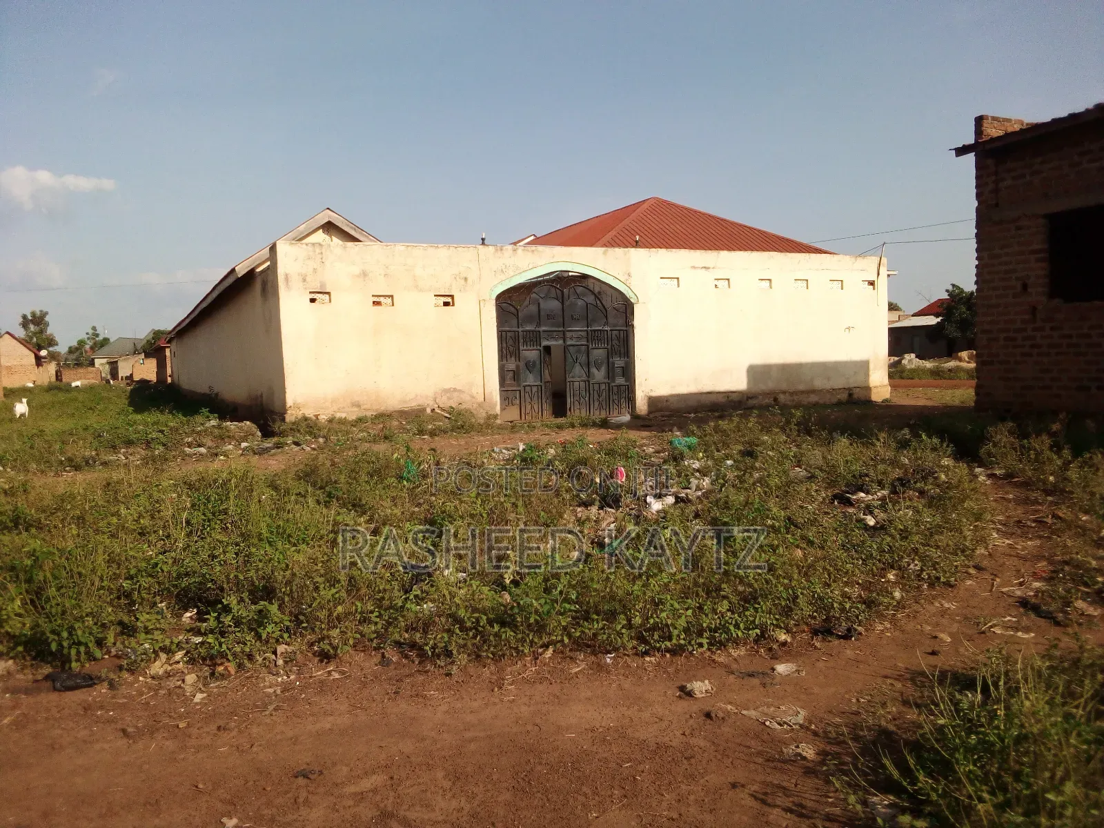 Furnished 5bdrm Bungalow in Bukooli Technical, Bugiri for sale