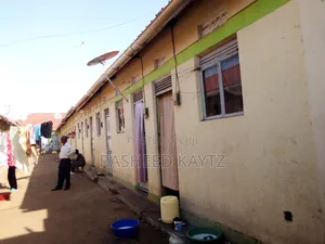Furnished 5bdrm Bungalow in Bukooli Technical, Bugiri for sale