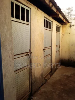 Furnished 5bdrm Bungalow in Bukooli Technical, Bugiri for sale