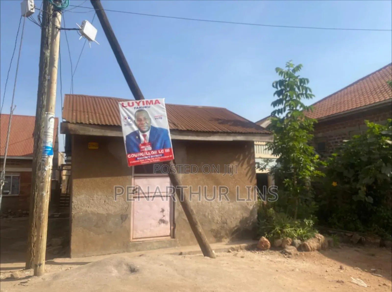 Furnished 8bdrm Bungalow in Kanyanya, Central Division for sale