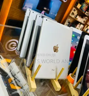 Apple iPad Air 64 GB Silver