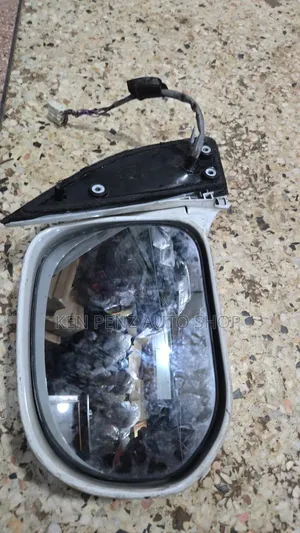 Toyota Regius Sidemirror