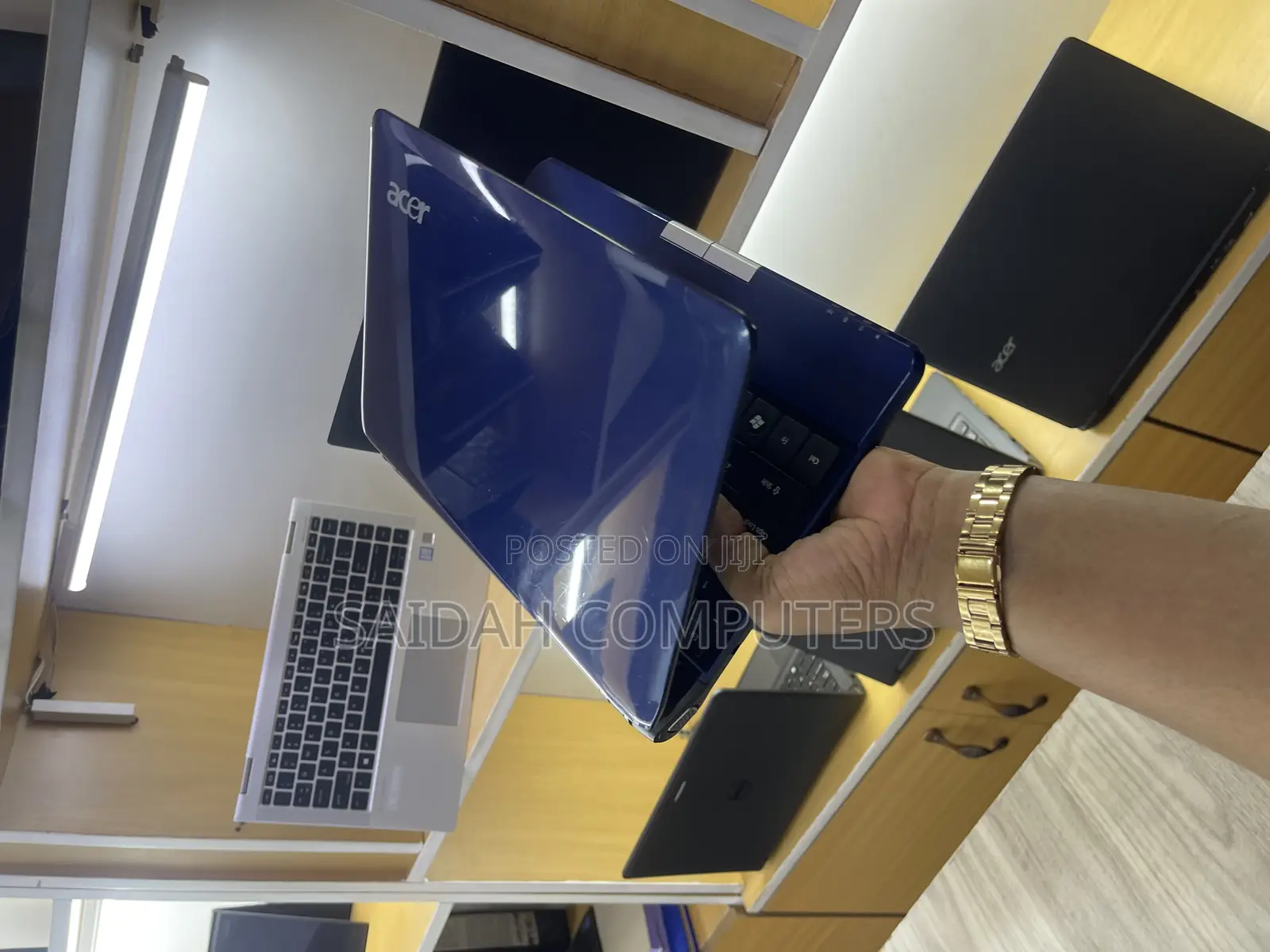 Laptop Acer Aspire 1410 4GB Intel Celeron HDD 320GB