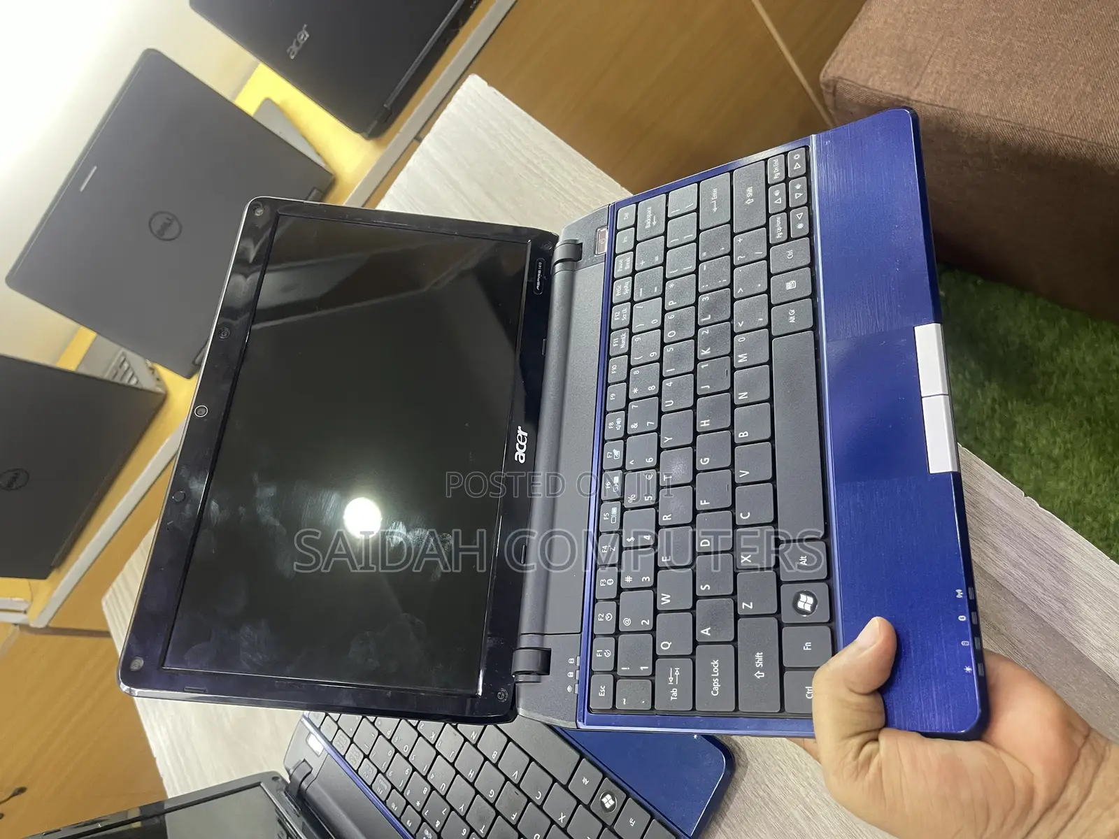 Laptop Acer Aspire 1410 4GB Intel Celeron HDD 320GB