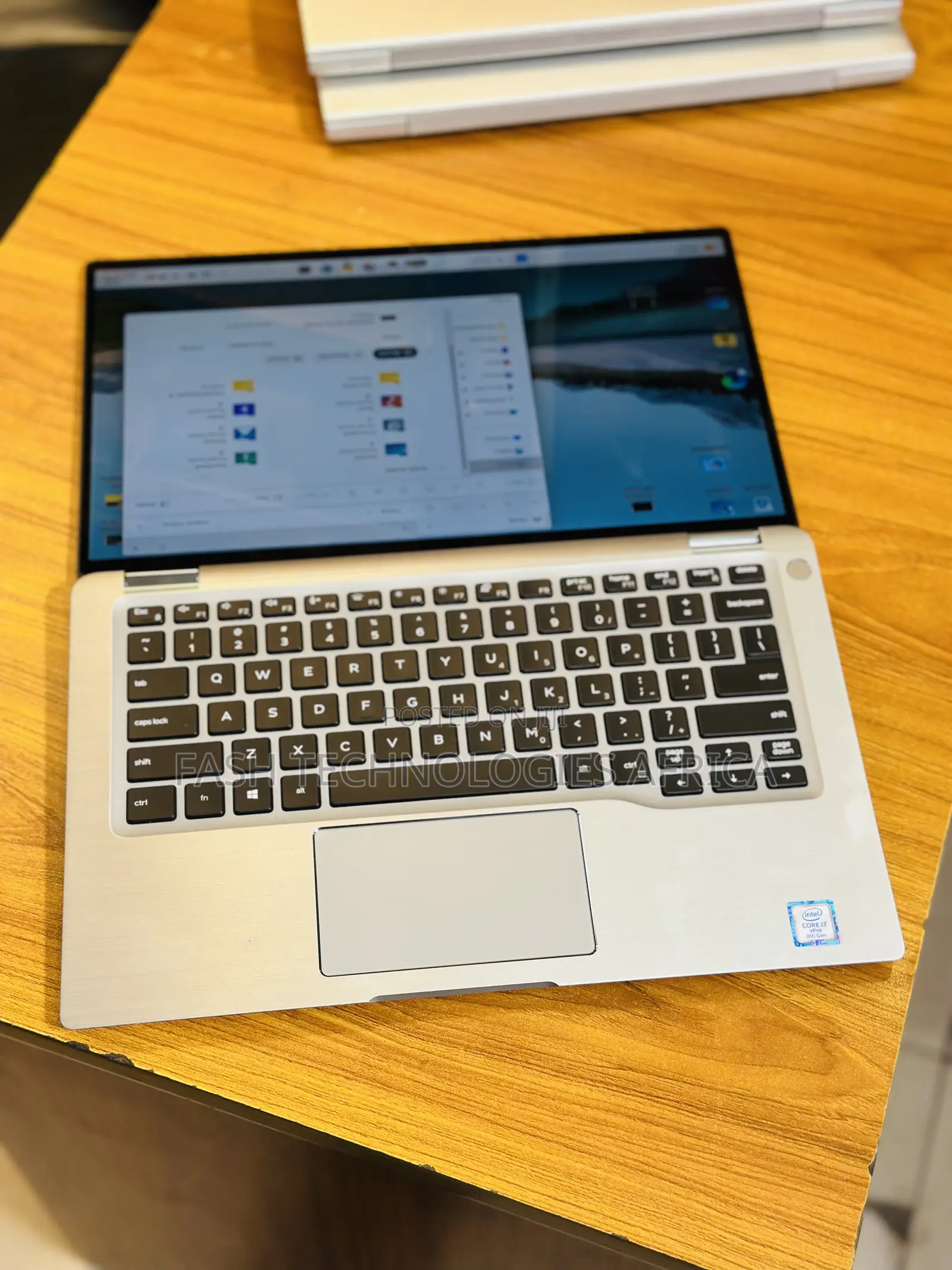 New Laptop Dell Latitude 7400 16GB Intel Core I7 SSD 512GB