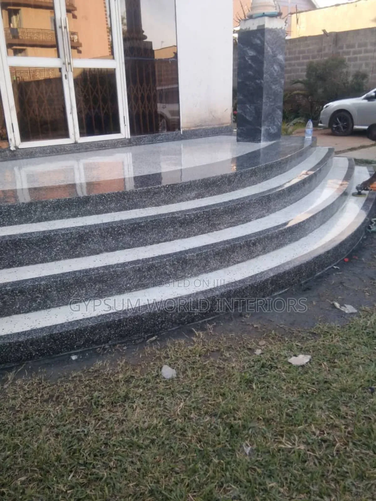 Terrazo Finishing Black and White