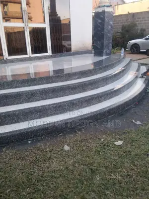 Terrazo Finishing Black and White