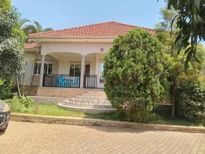 4bdrm Bungalow in Central Division for sale