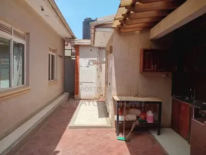 4bdrm Bungalow in Central Division for sale