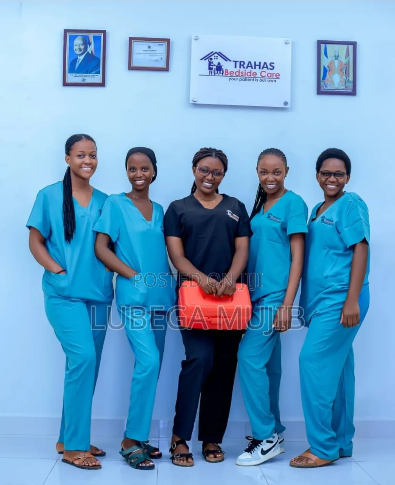 Hospital Scrubes