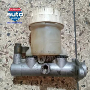 L200 Old Model Brake Master Cylinder.
