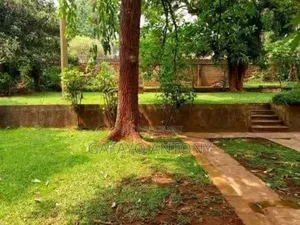 7bdrm House in Central Division for sale