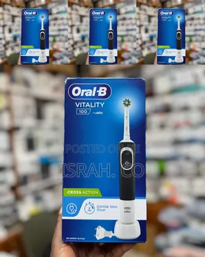 Oral B Vitality 100 Rechargable Tooth Brush