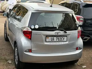 Toyota Ractis 2013 Silver
