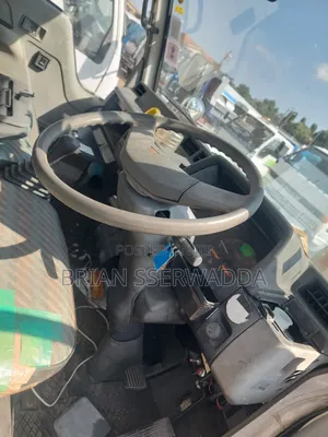 Mitshubishi Canter Aluminium Box Body