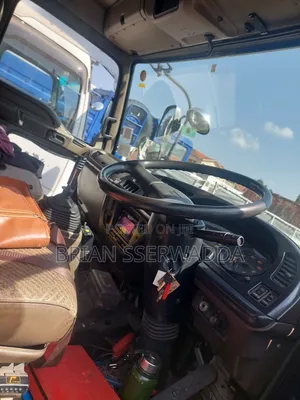 Isuzu Dump Truck