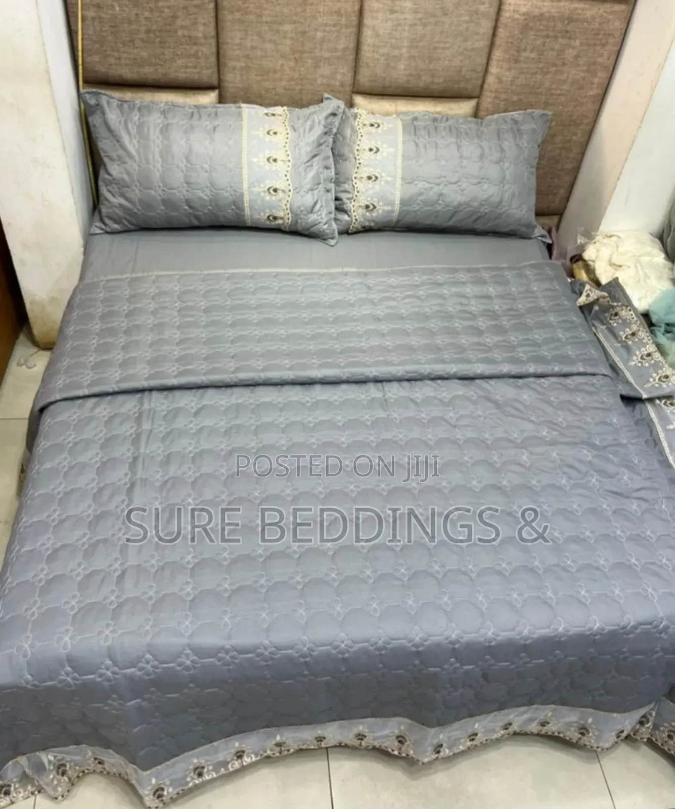 Garry Cotton Bedspread