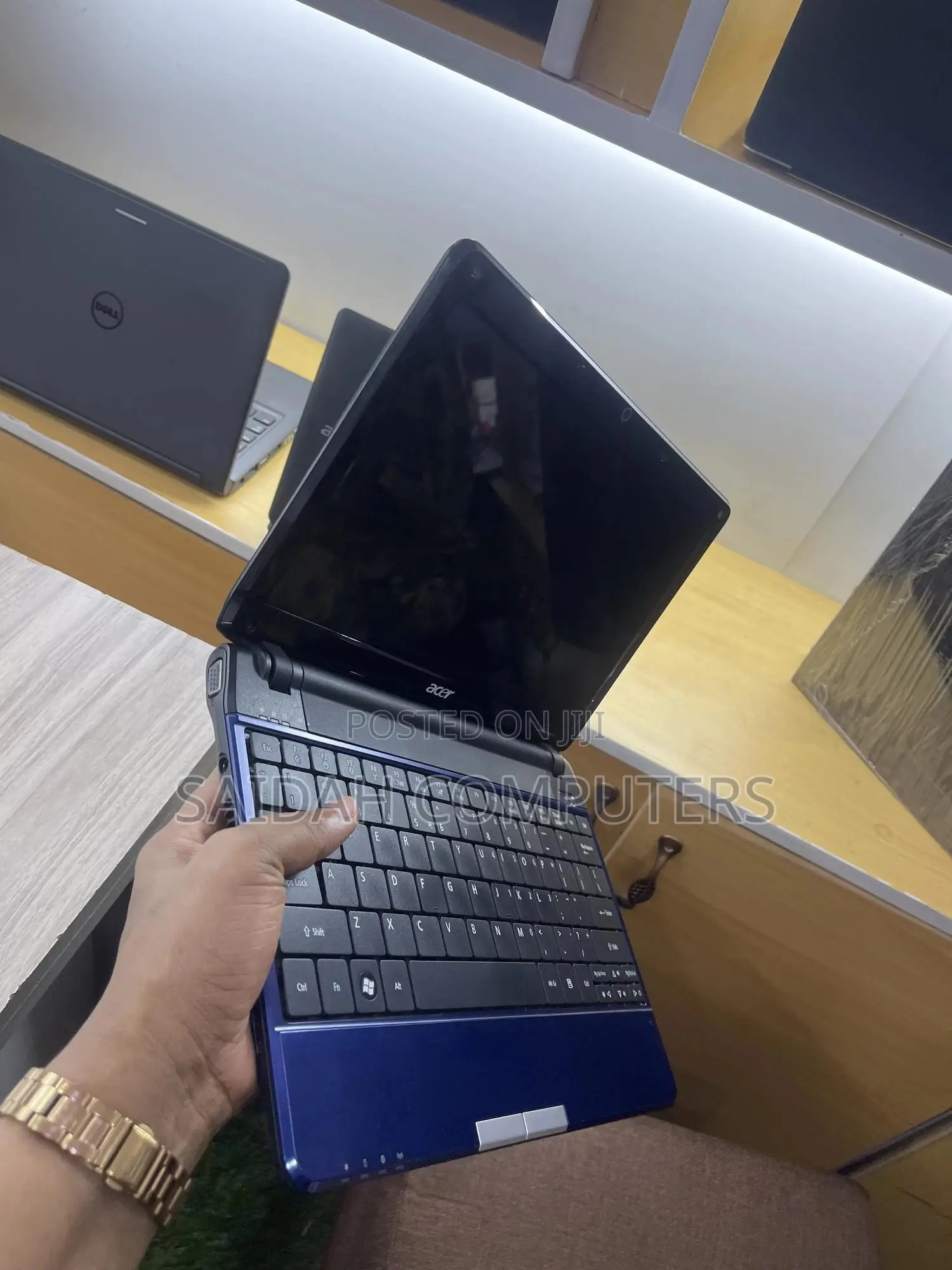 Laptop Acer Aspire 1410 4GB Intel Celeron HDD 320GB