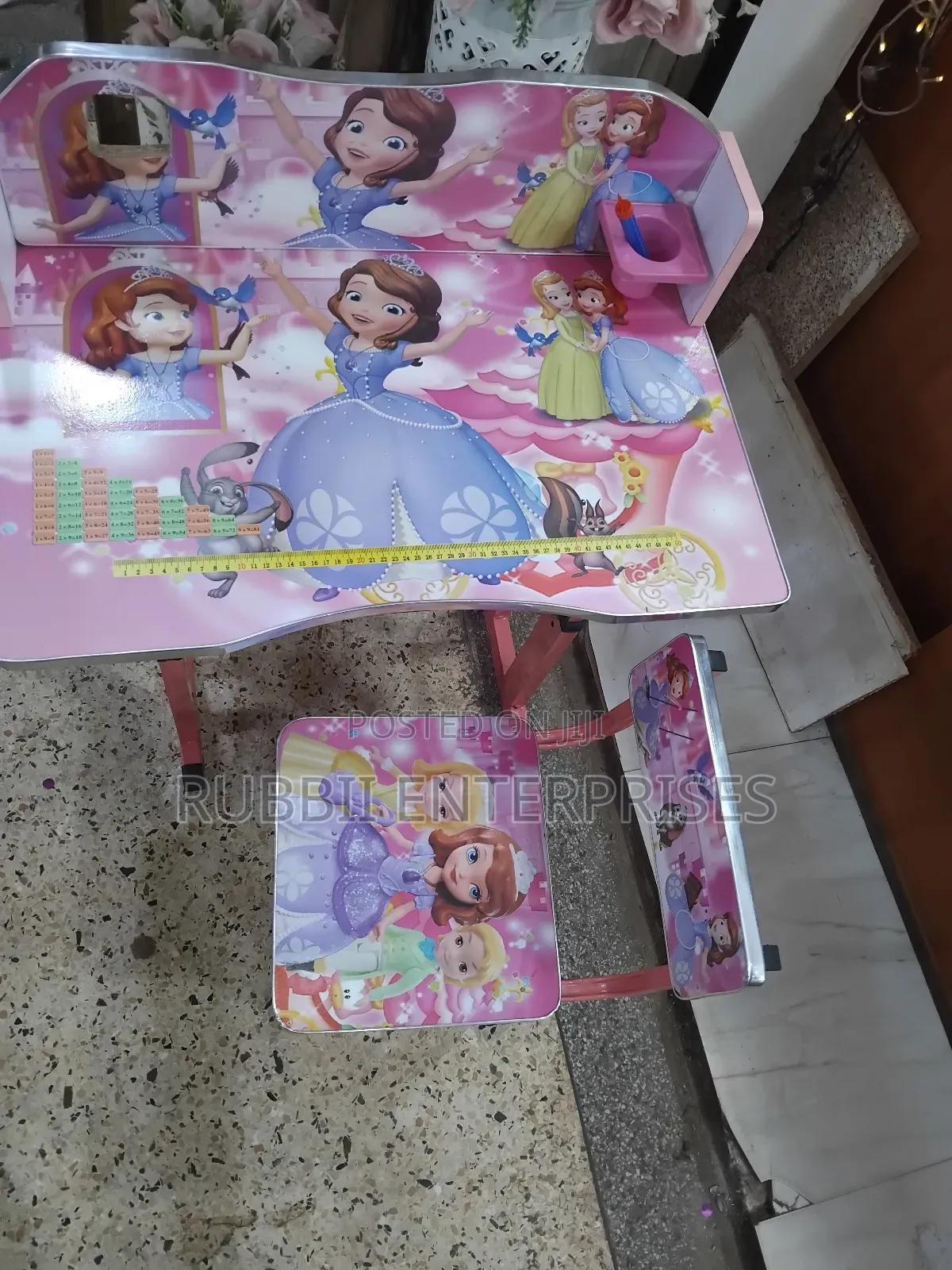 Kids Character Table ~ Sofia