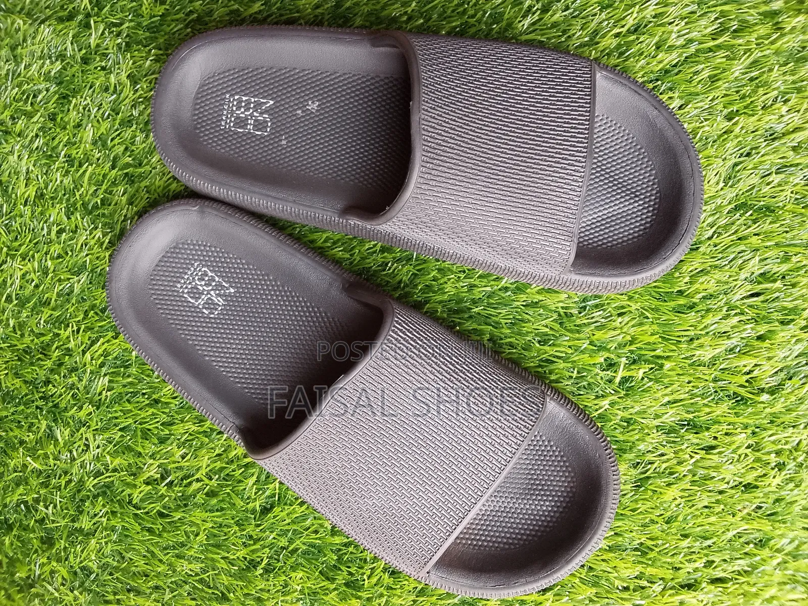 Men's Black Sildes