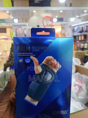 Palm Support/Wrist Brace.