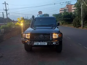 Toyota Land Cruiser Prado 2020 Green