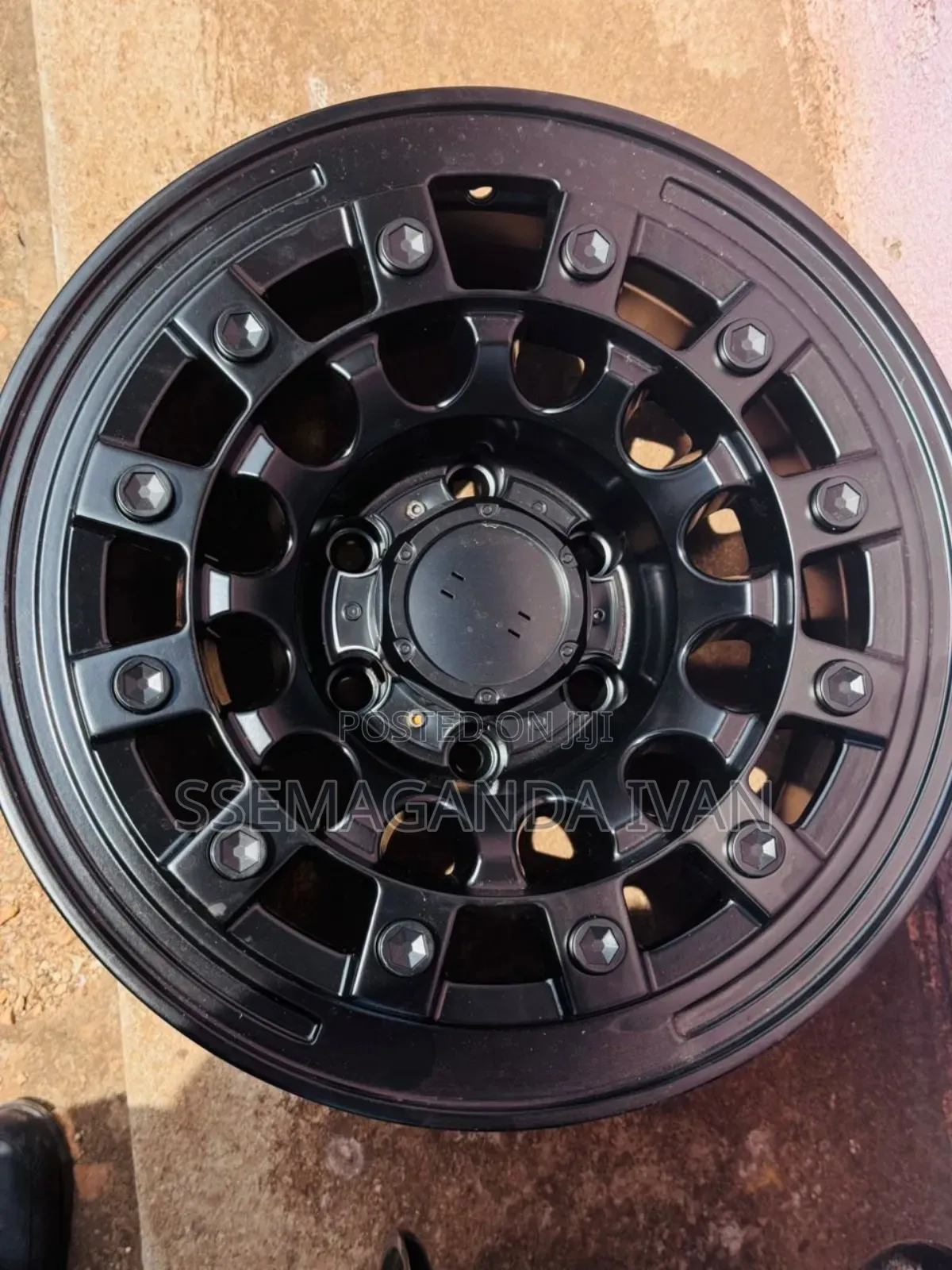Rim 16 Rims Concave Black Size 16(Landcruiser, Hilux)