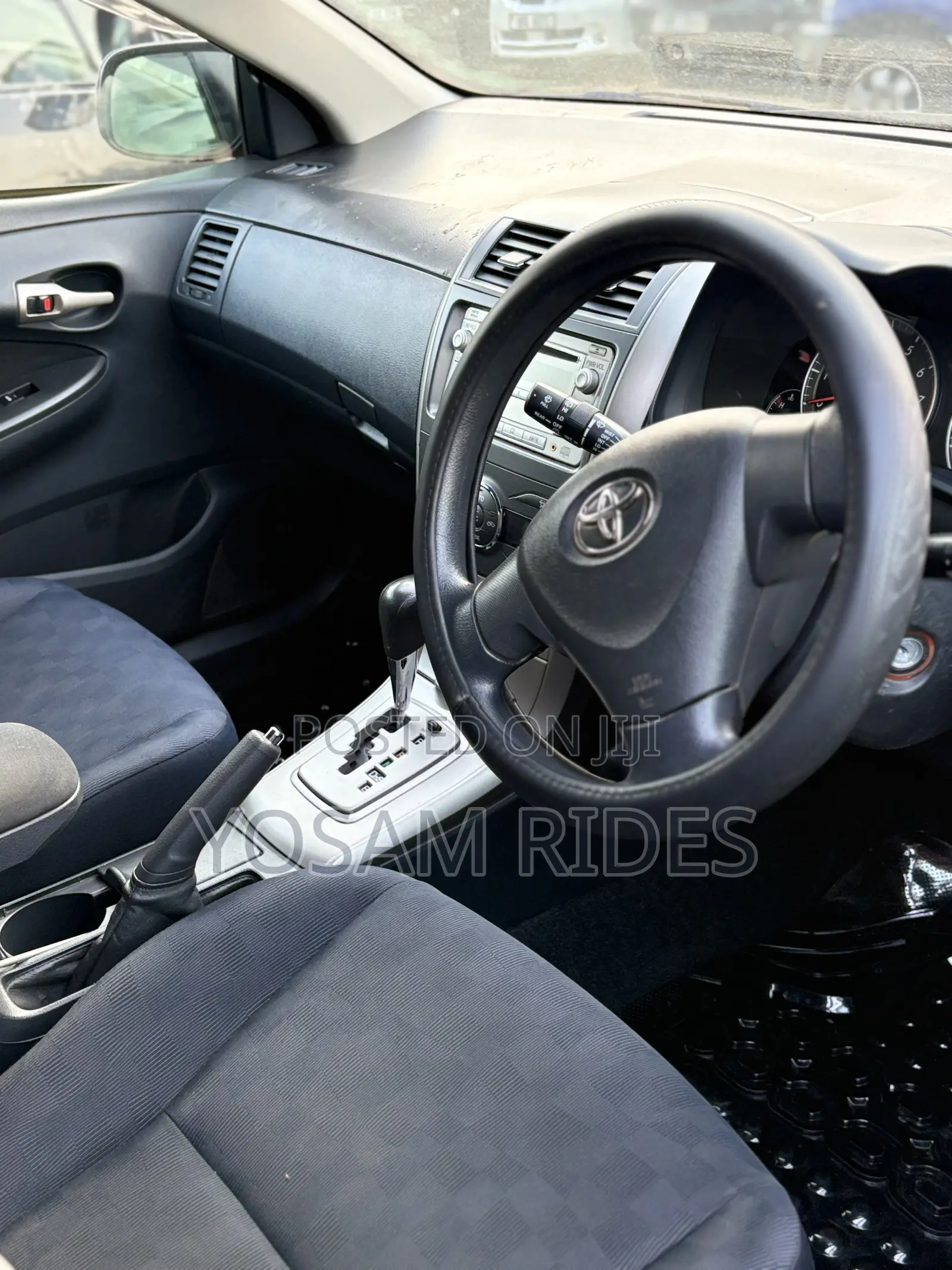 Toyota Corolla Fielder 1.5 Petrol FWD 2010 Black