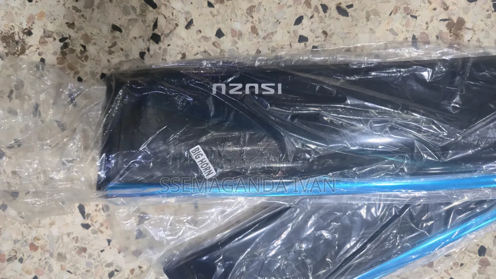 Isuzu Big Horn Rainguards
