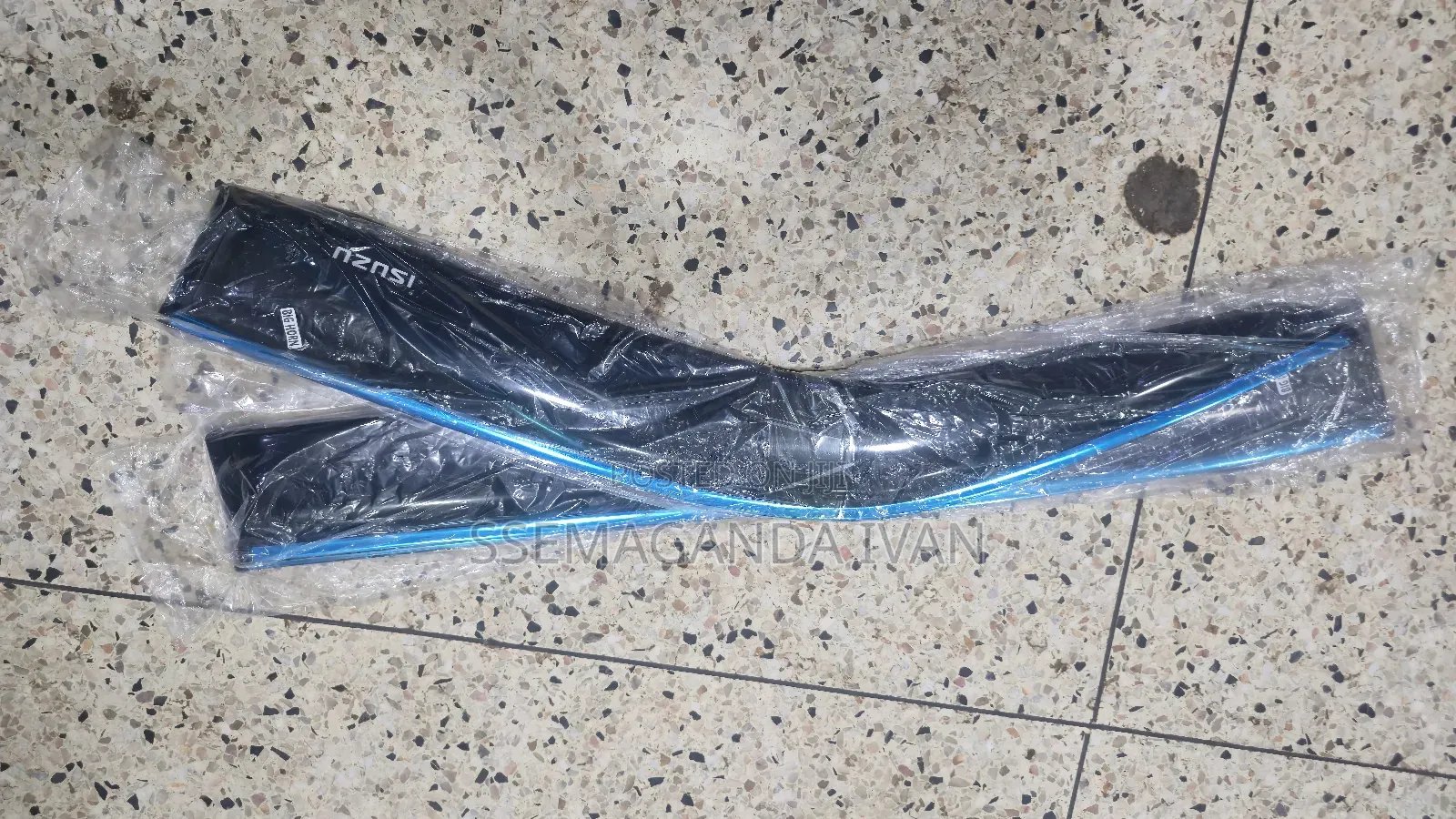 Isuzu Big Horn Rainguards
