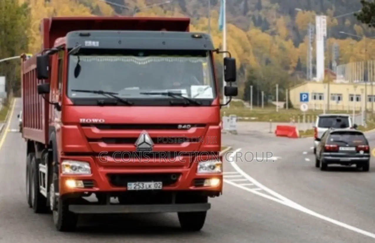 Dump Trucks(Sino Trucks ) for Hire/Rent.