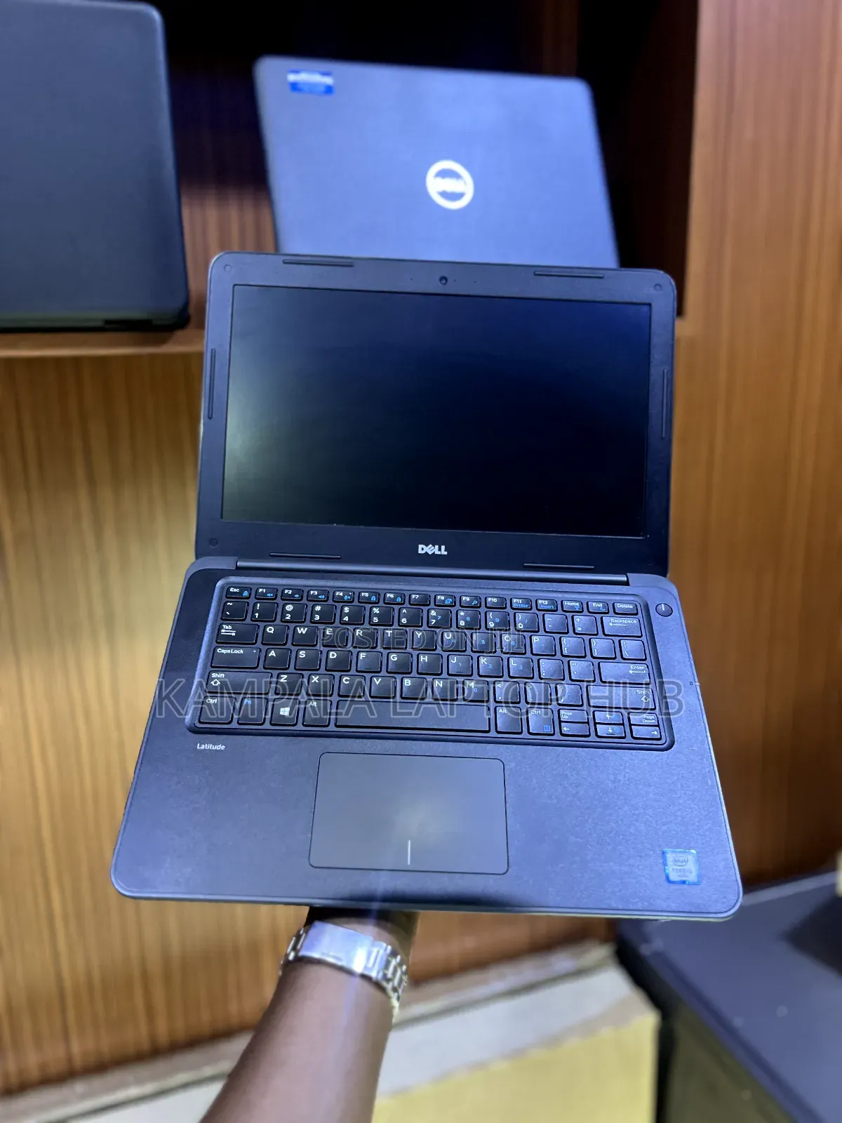 Laptop Dell Latitude 3380 8GB Intel Core I5 HDD+SSD 500GB