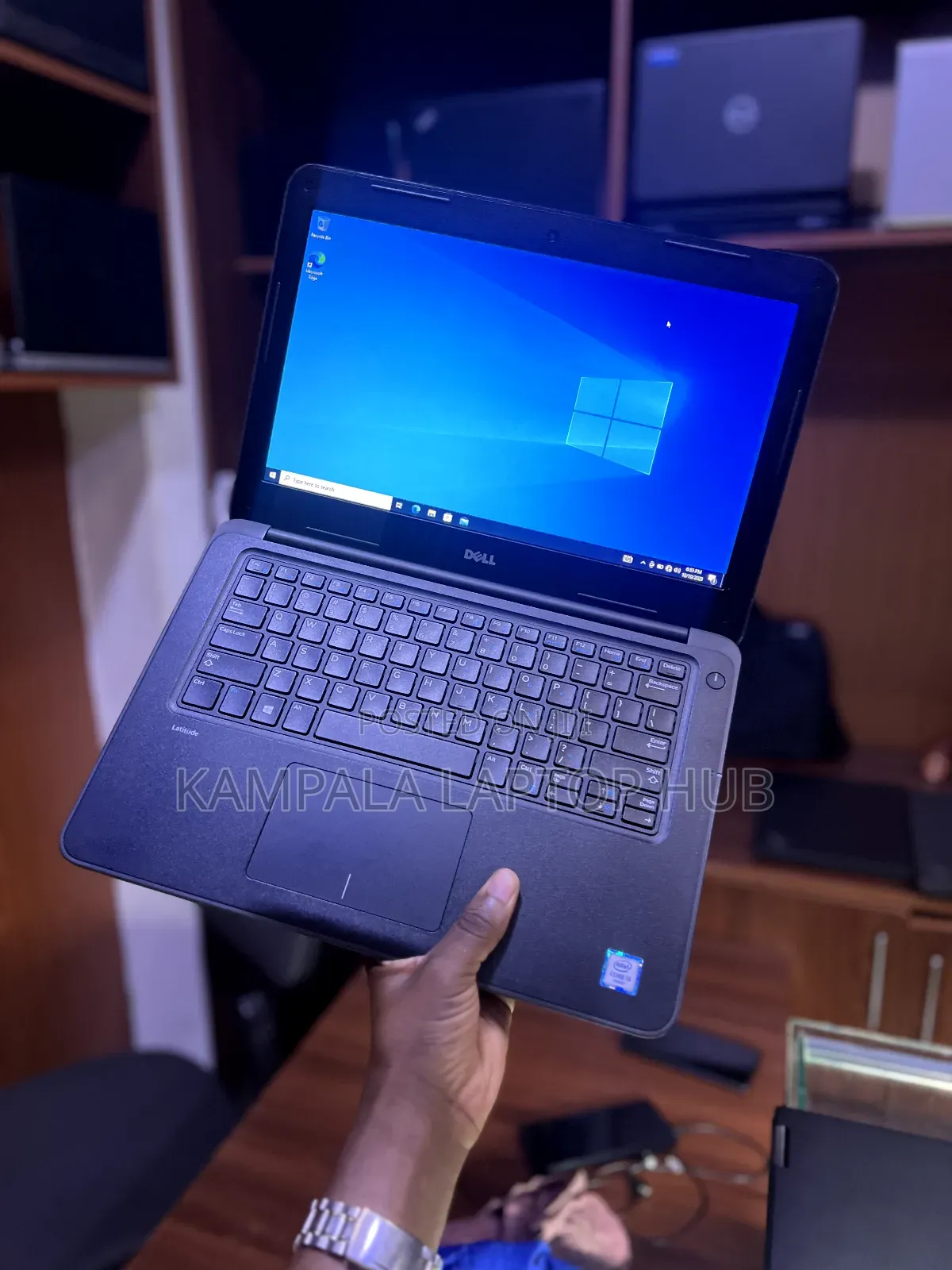 Laptop Dell Latitude 13 3380 4GB Intel Core I5 HDD+SSD 500GB