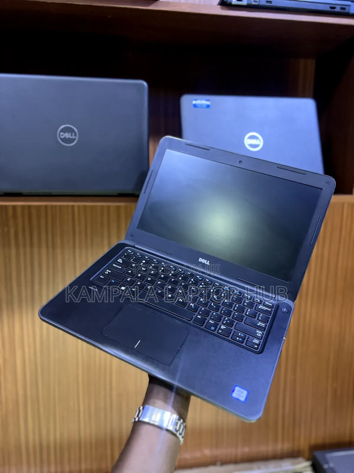 Laptop Dell Latitude 13 3380 4GB Intel Core I5 HDD+SSD 500GB