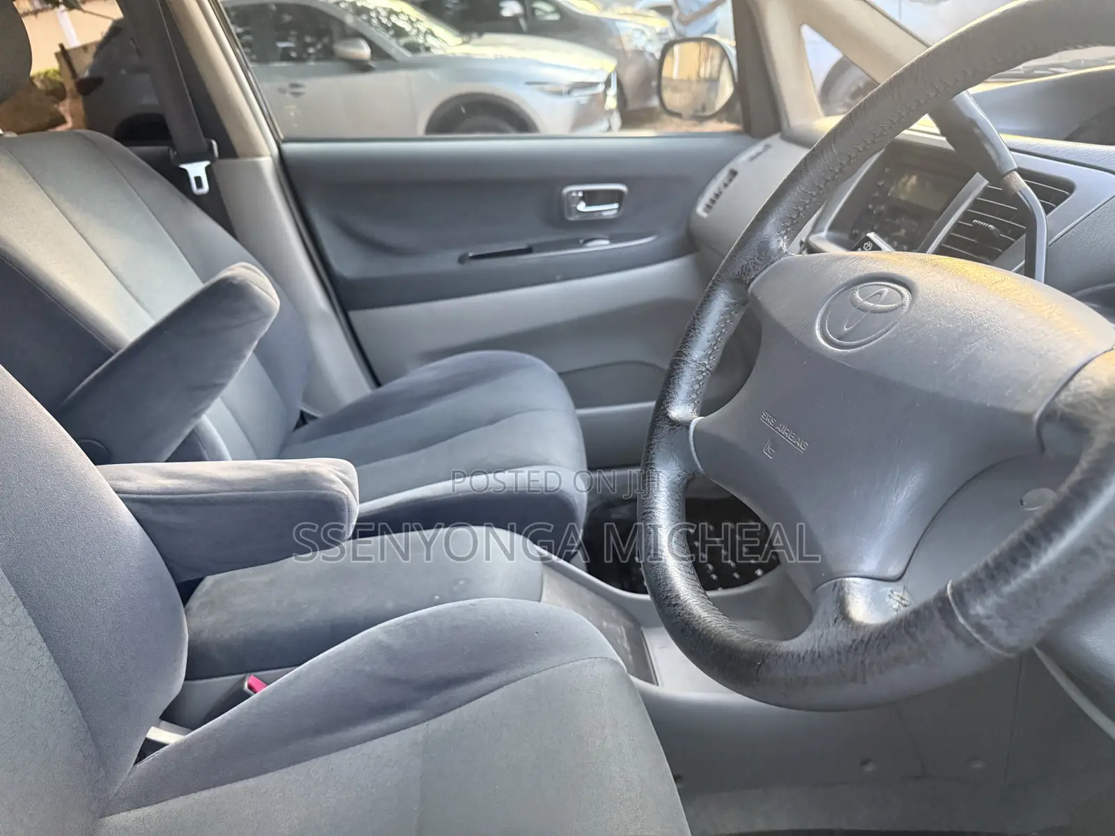 Toyota Nadia 2000 White