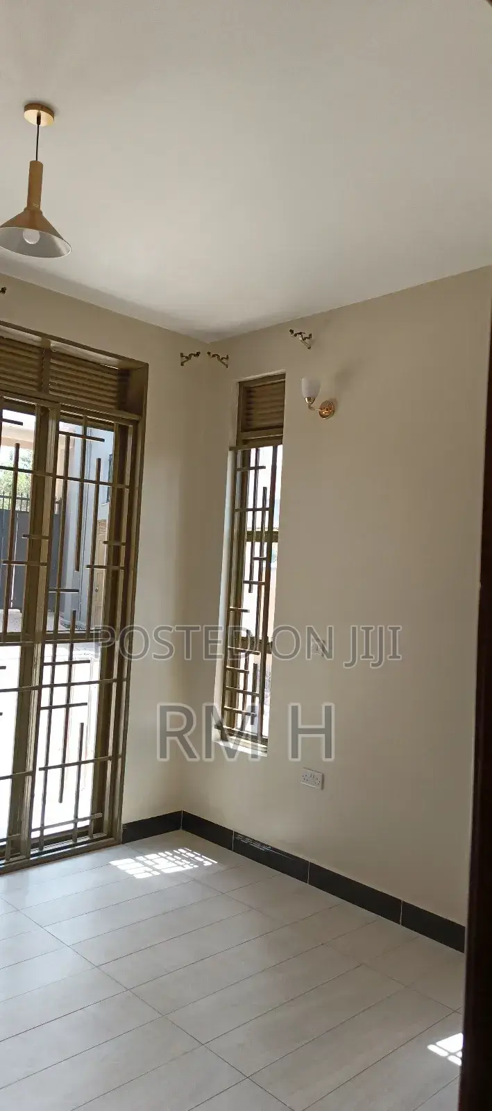 Furnished 3bdrm Apartment in Etc, Central Division for rent