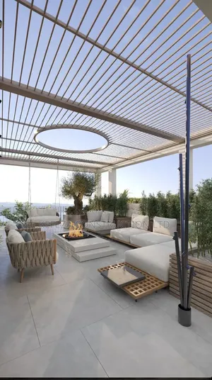 The Top Pagola Construction