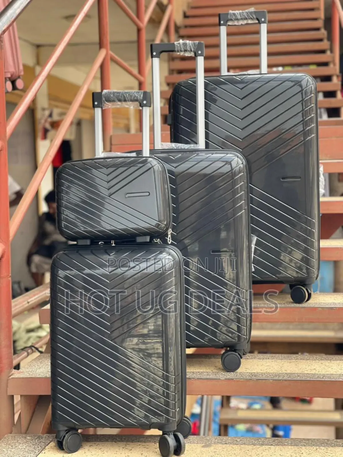 4pcs Of Waterproof Rubber Plastic Travel Suitcases