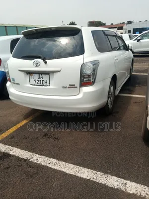 Toyota Corolla Fielder 2011 White