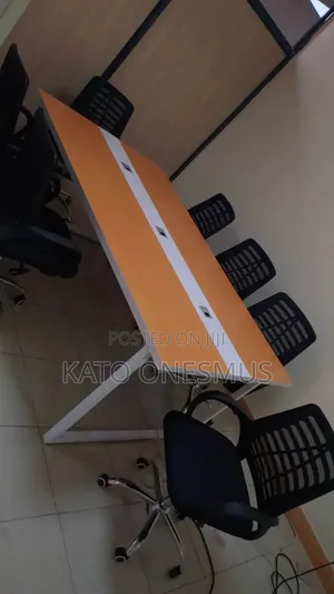 Metallic Boardroom Tables