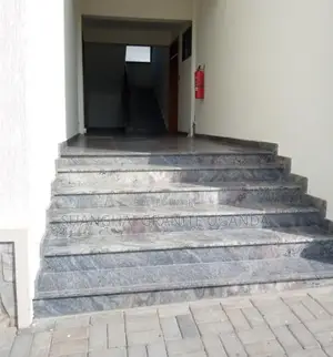 Granite Staircase and Floor Finishing