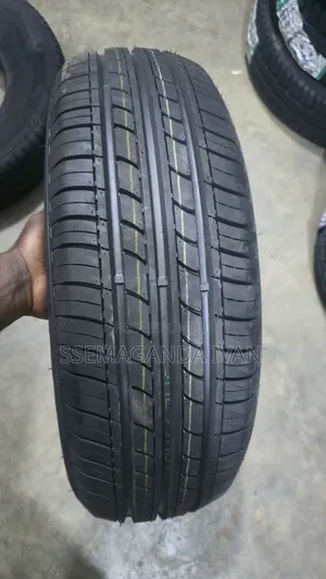 205/70r14 Roadking Tires H/T