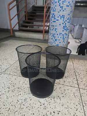Wire Mesh Dust Bins