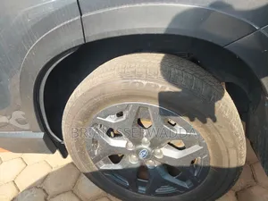 Subaru Forester 2019 Gray