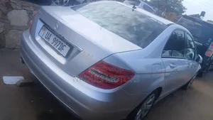 Mercedes-Benz C200 2011 Silver